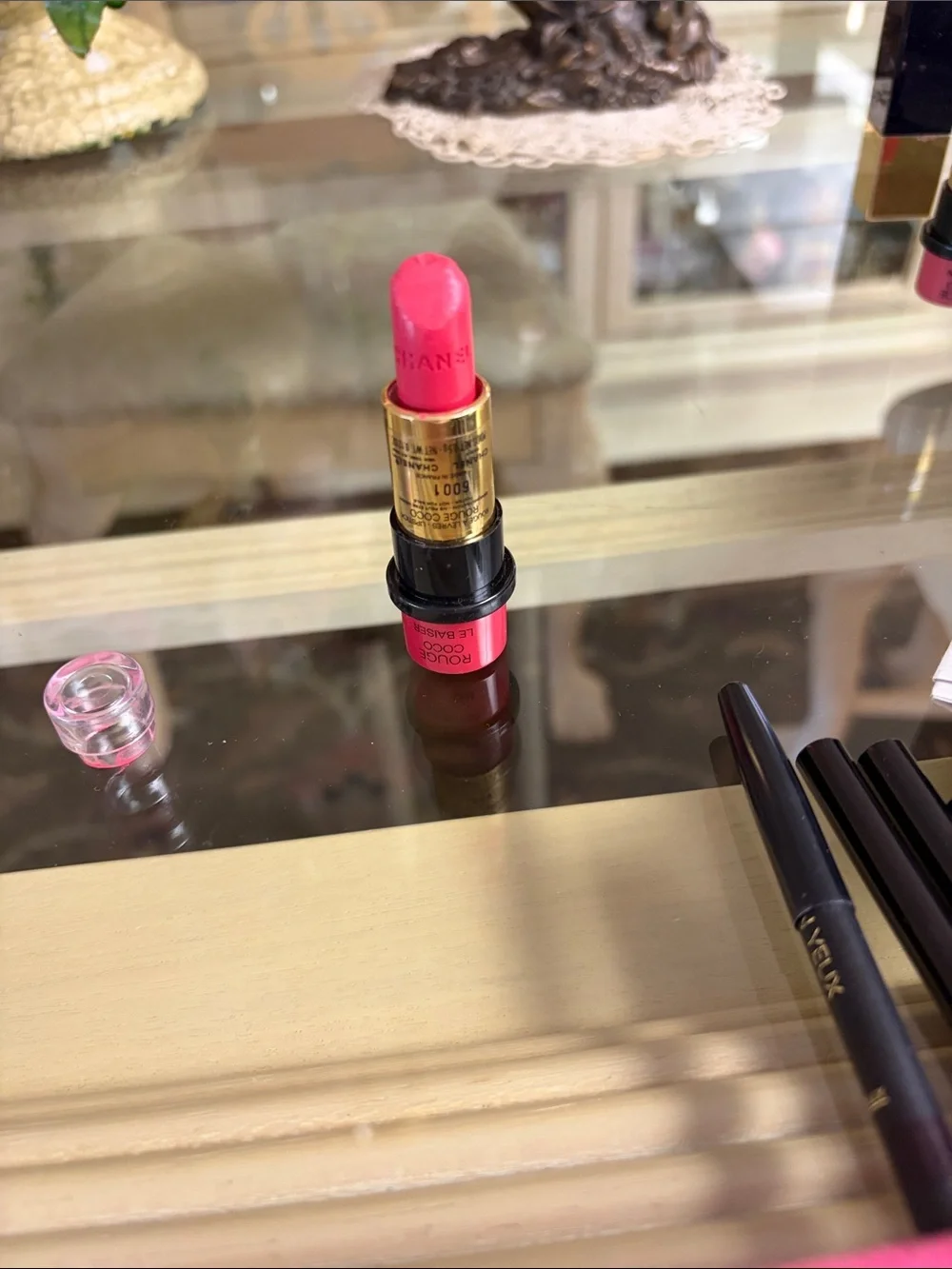 CHANEL Rouge Coco Le Baiser Mini Lipstick - Bright Pink Cap